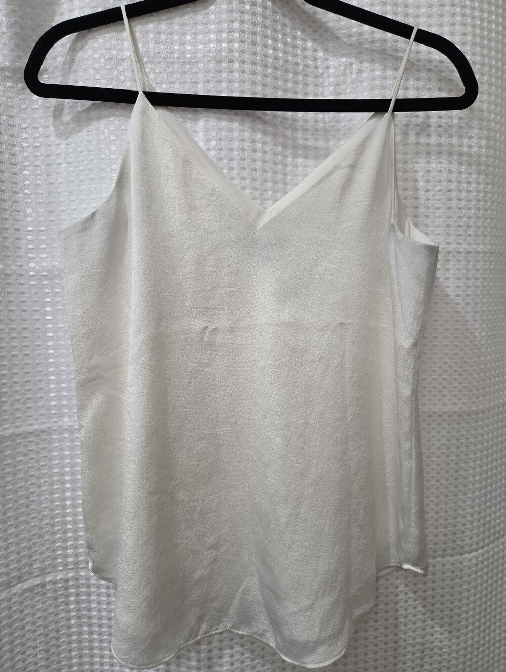 Express Women's V-Neck Satin Camisole Tank Top Satin White Size S